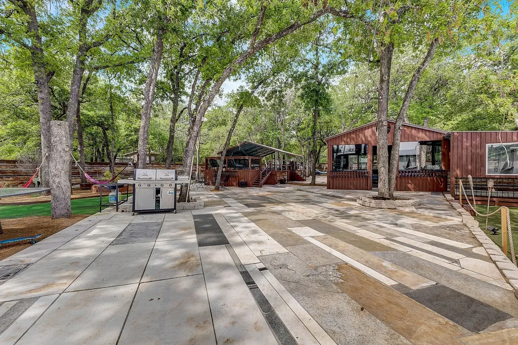 129 Private Road 4768 Boyd TX 76023