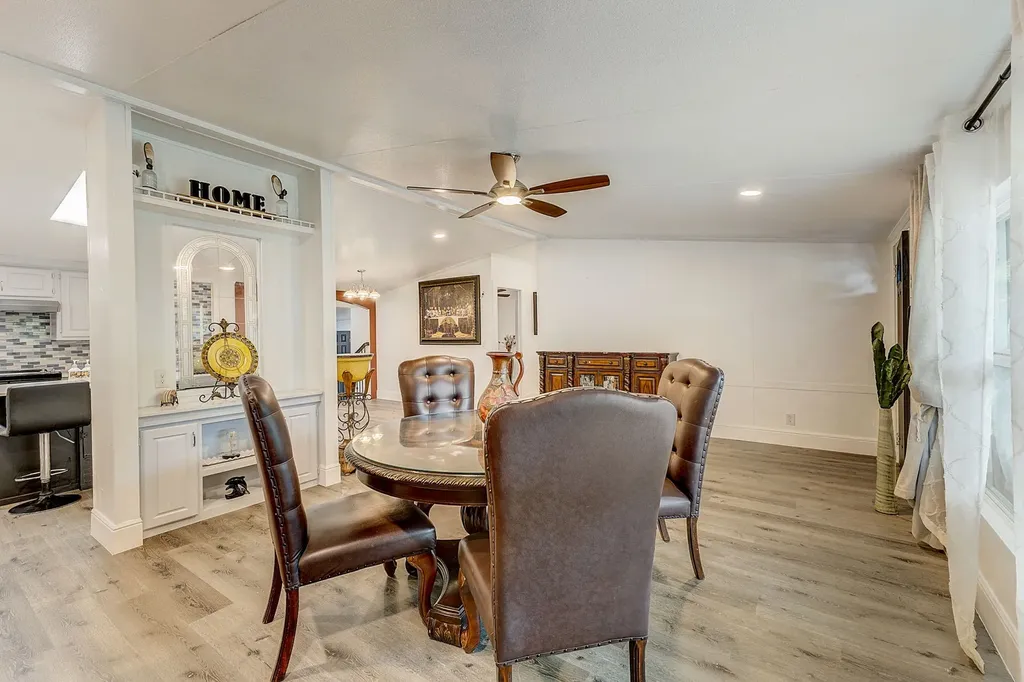 129 Private Road 4768 Boyd TX 76023