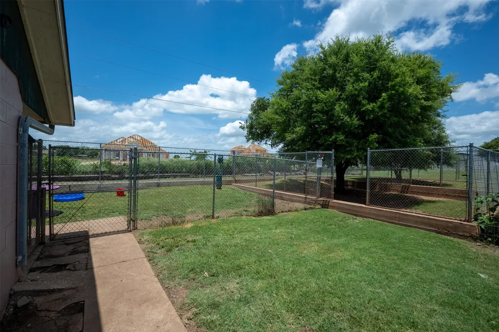 5327 Old Lorena Road Lorena TX 76655