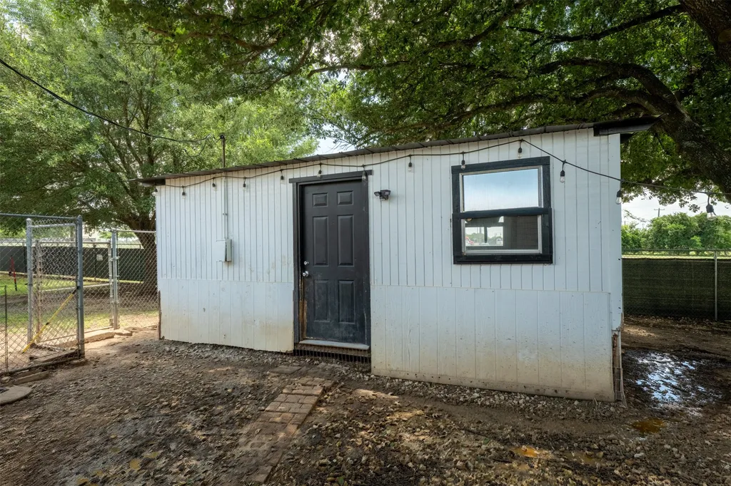 5327 Old Lorena Road Lorena TX 76655