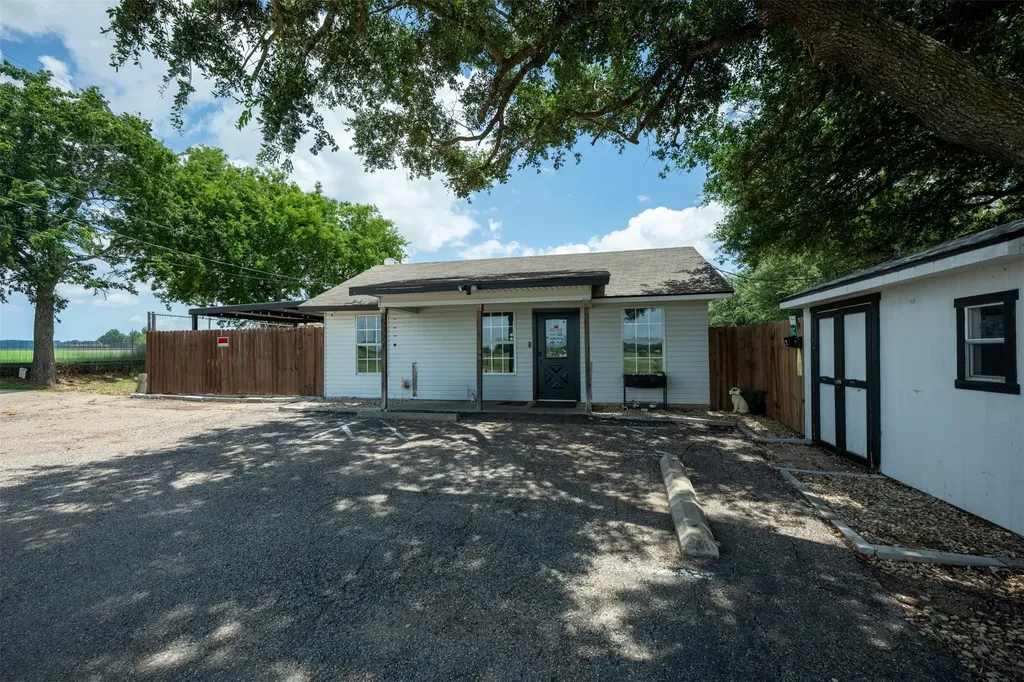 5327 Old Lorena Road Lorena TX 76655