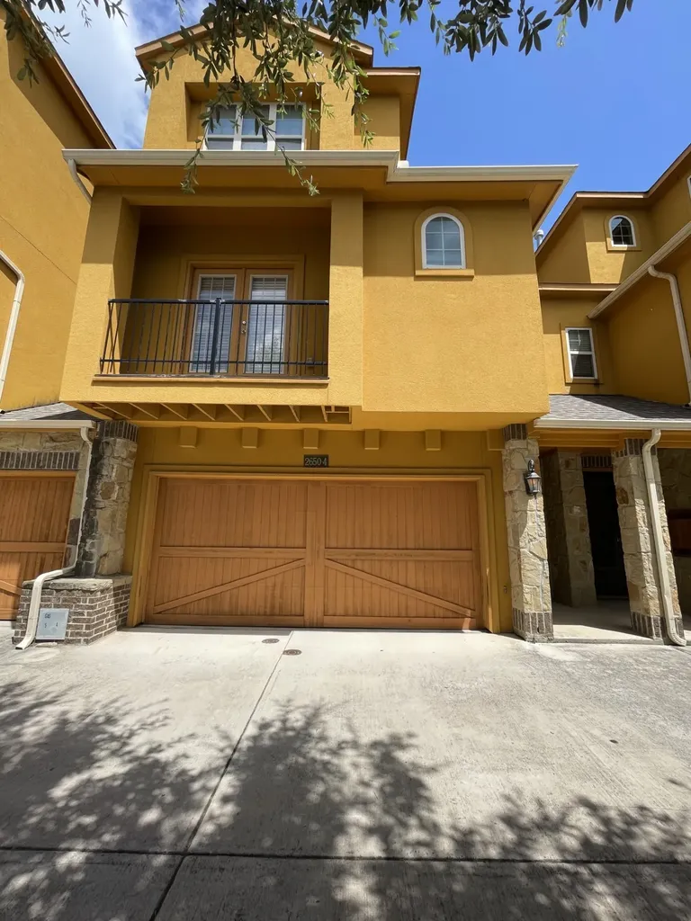 2650 Venice Drive Grand Prairie TX 75054