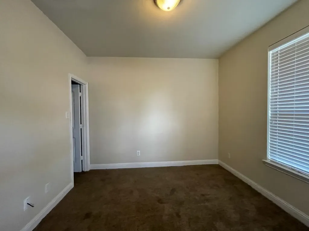 2650 Venice Drive Grand Prairie TX 75054