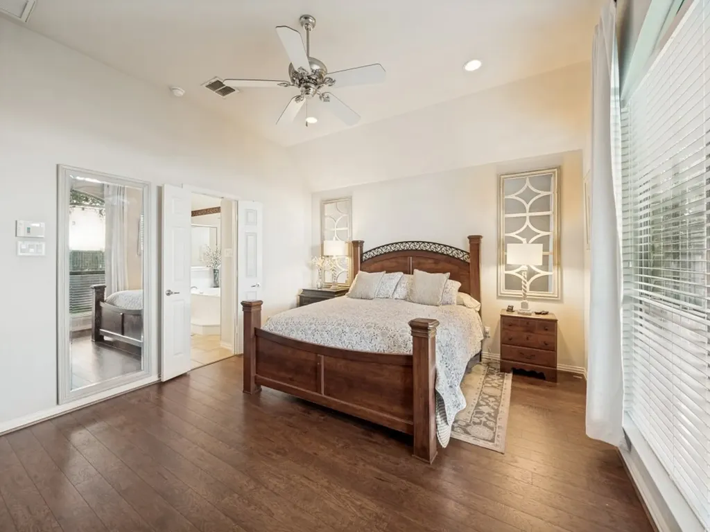 8115 Oak Hollow Drive Arlington TX 76001