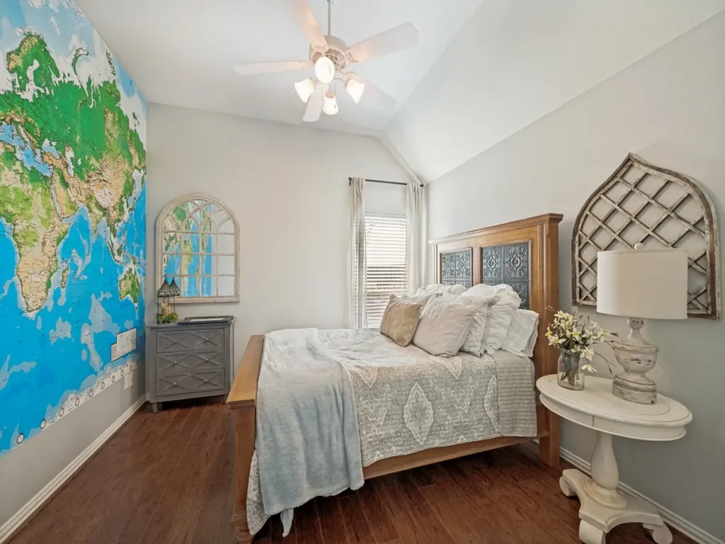 8115 Oak Hollow Drive Arlington TX 76001