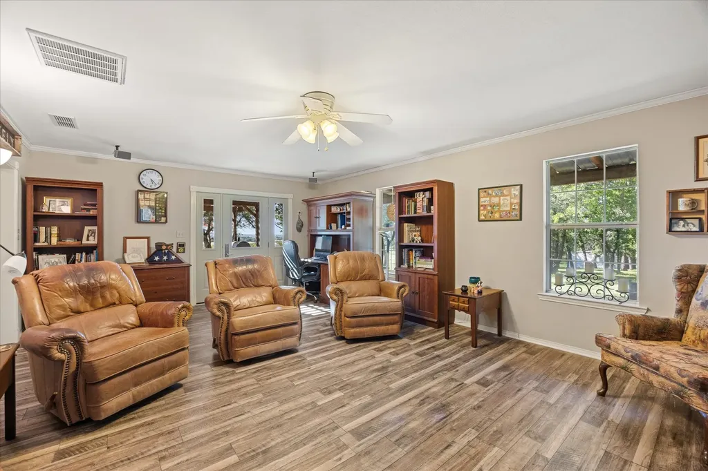 15403 Mule Branch Court Lipan TX 76462