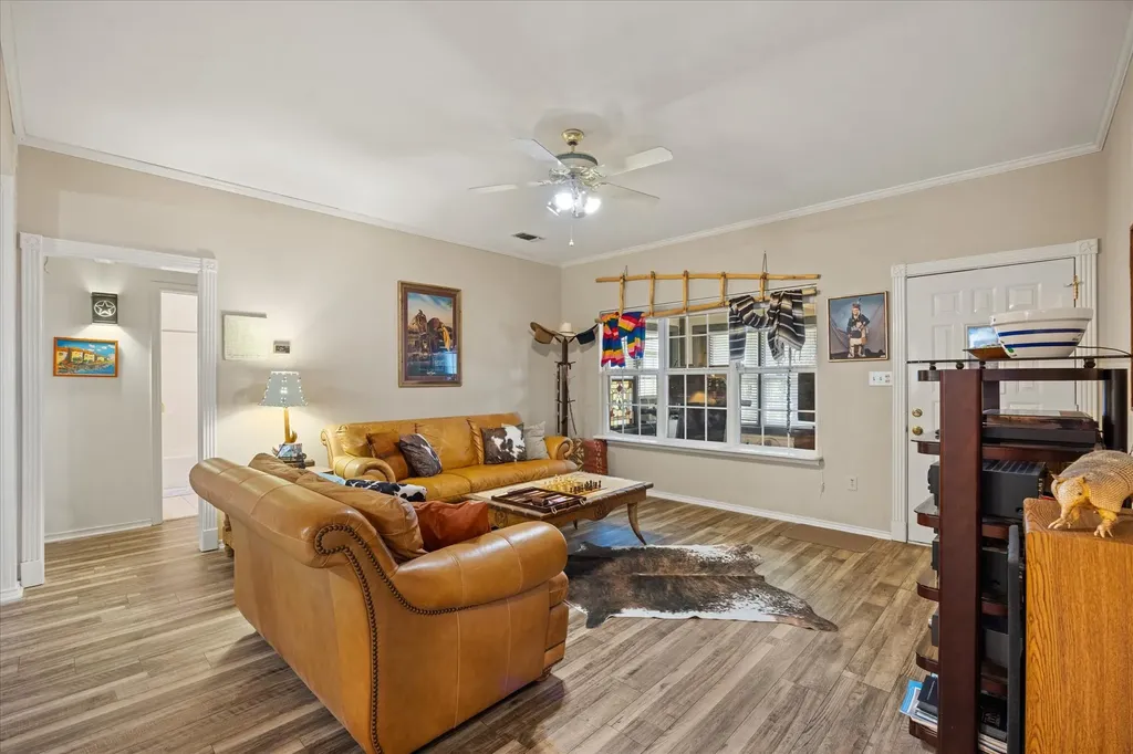 15403 Mule Branch Court Lipan TX 76462
