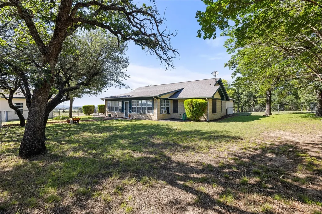 15403 Mule Branch Court Lipan TX 76462