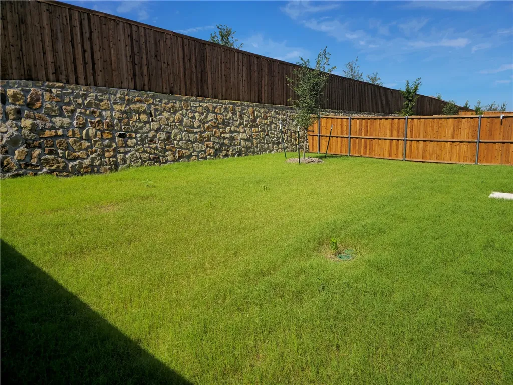 1600 Baron Lane Howe TX 75459