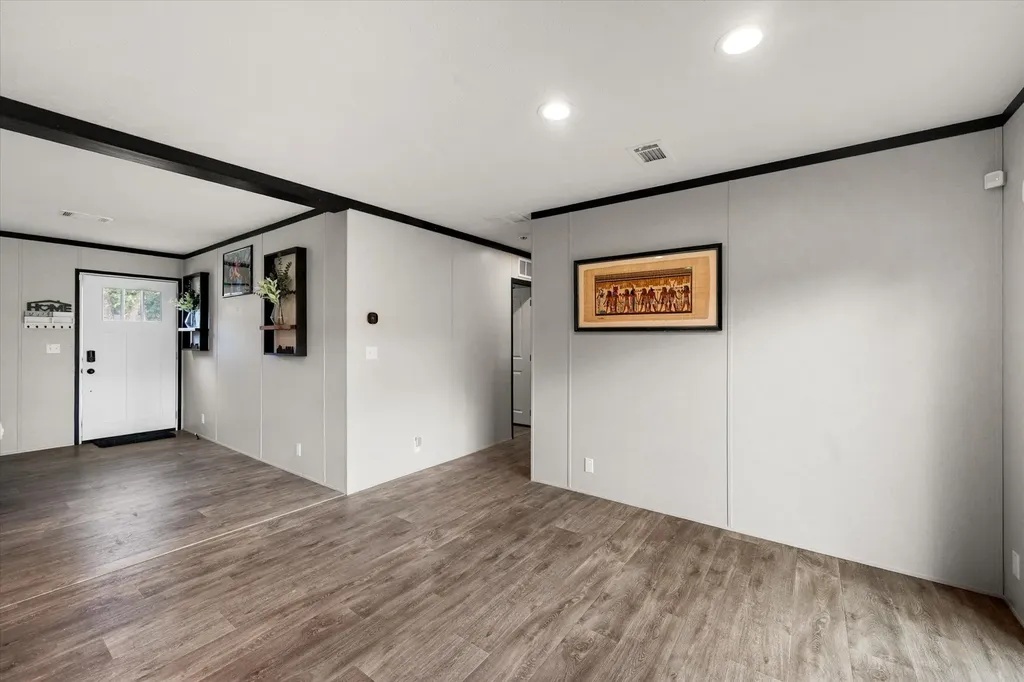 3896 NW County Road 3111 Purdon TX 76679