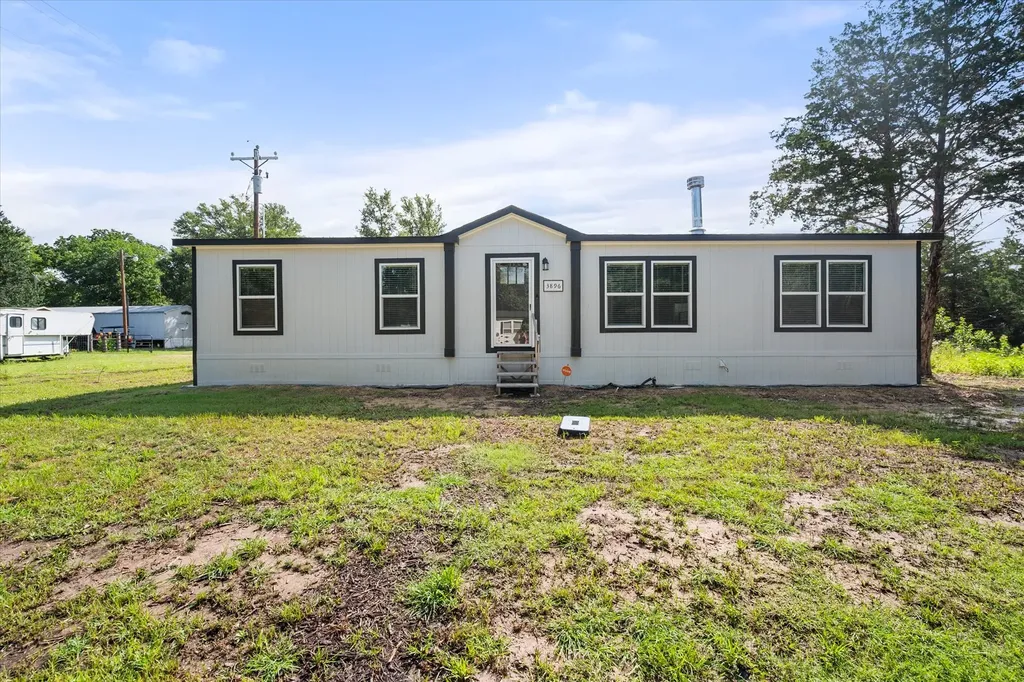 3896 NW County Road 3111 Purdon TX 76679
