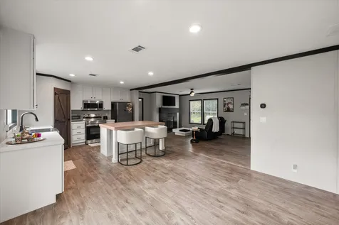 3896 NW County Road 3111 Purdon TX 76679