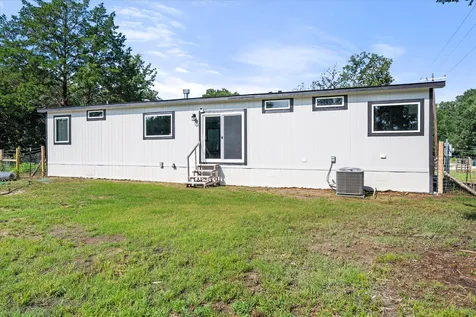 3896 NW County Road 3111 Purdon TX 76679