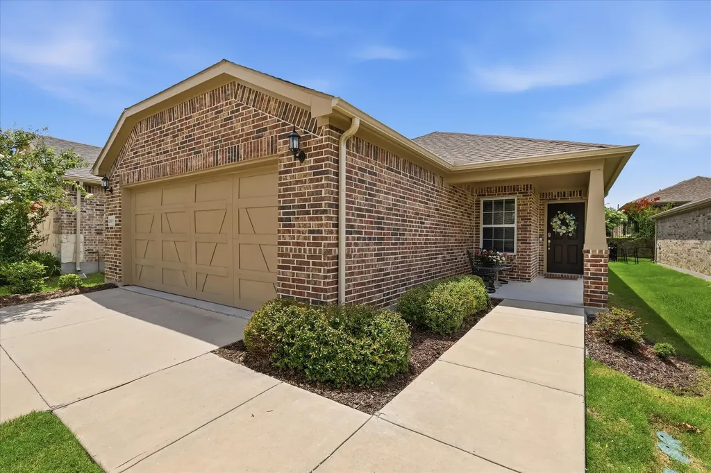 1268 Revolution Drive Little Elm TX 76227