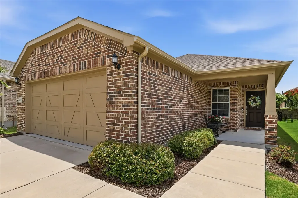 1268 Revolution Drive Little Elm TX 76227