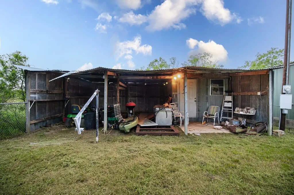 9701 County Road 210 Brownwood TX 76801