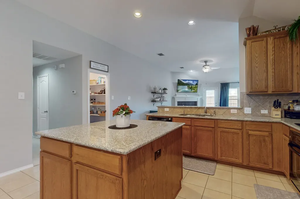 9412 Caliente Drive Mckinney TX 75072
