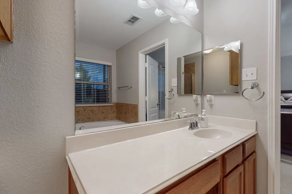 9412 Caliente Drive Mckinney TX 75072