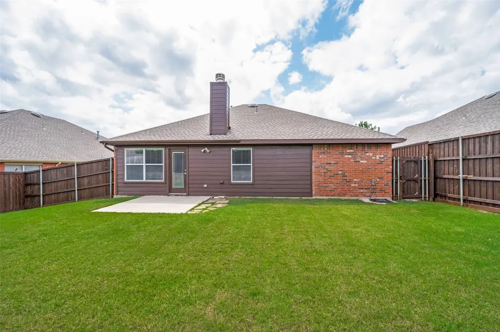 2824 Quarter Horse Lane Celina TX 75009
