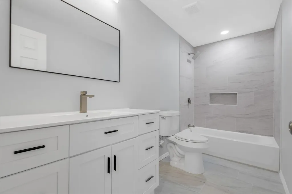 110 Orchard Street Alba TX 75410