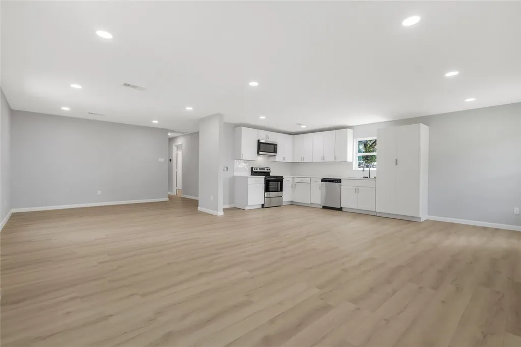 110 Orchard Street Alba TX 75410