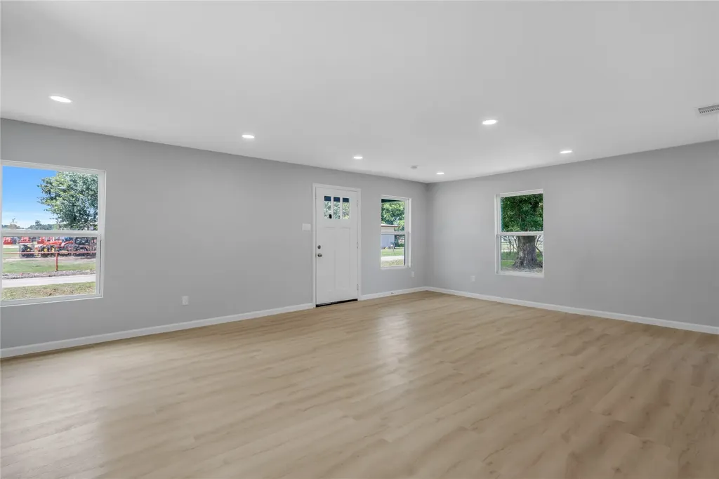 110 Orchard Street Alba TX 75410