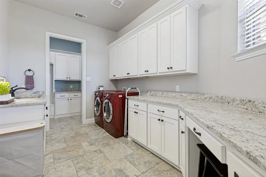 821 Abington Way Mclendon Chisholm TX 75032