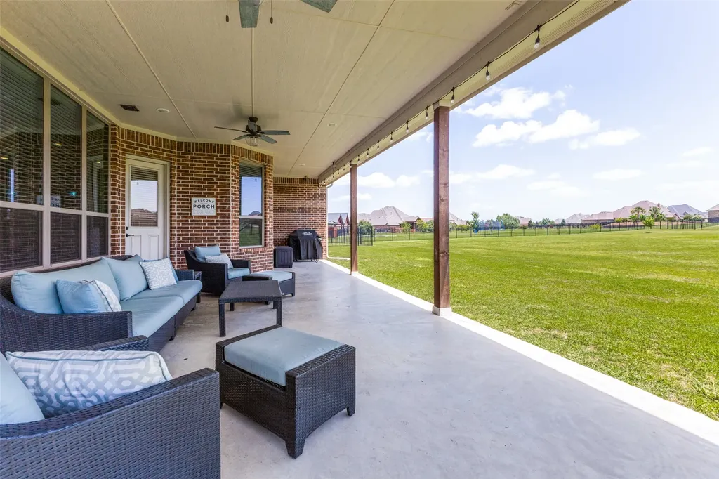 821 Abington Way Mclendon Chisholm TX 75032