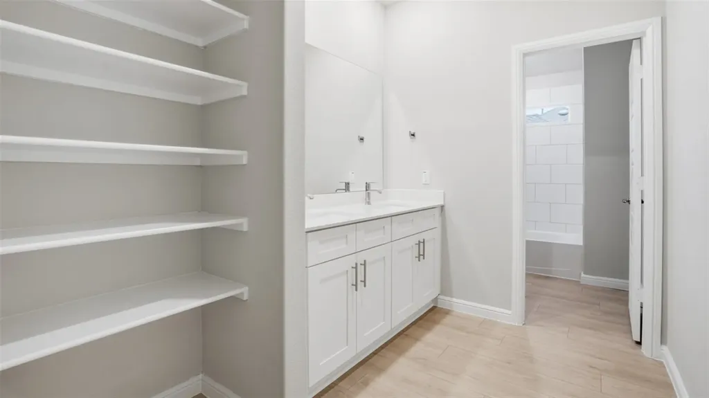 4923 Simmental Drive Arlington TX 76001