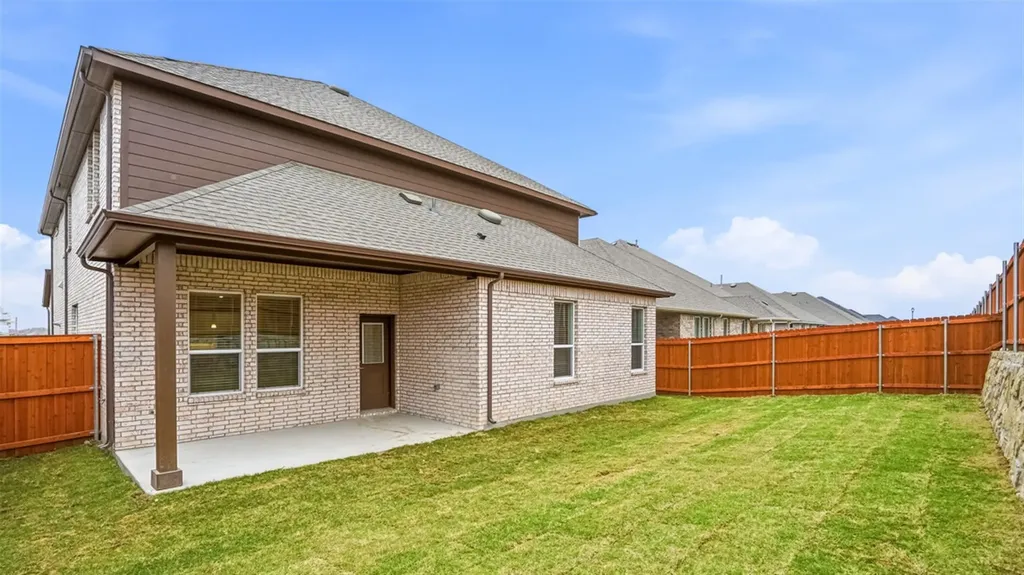 4923 Simmental Drive Arlington TX 76001