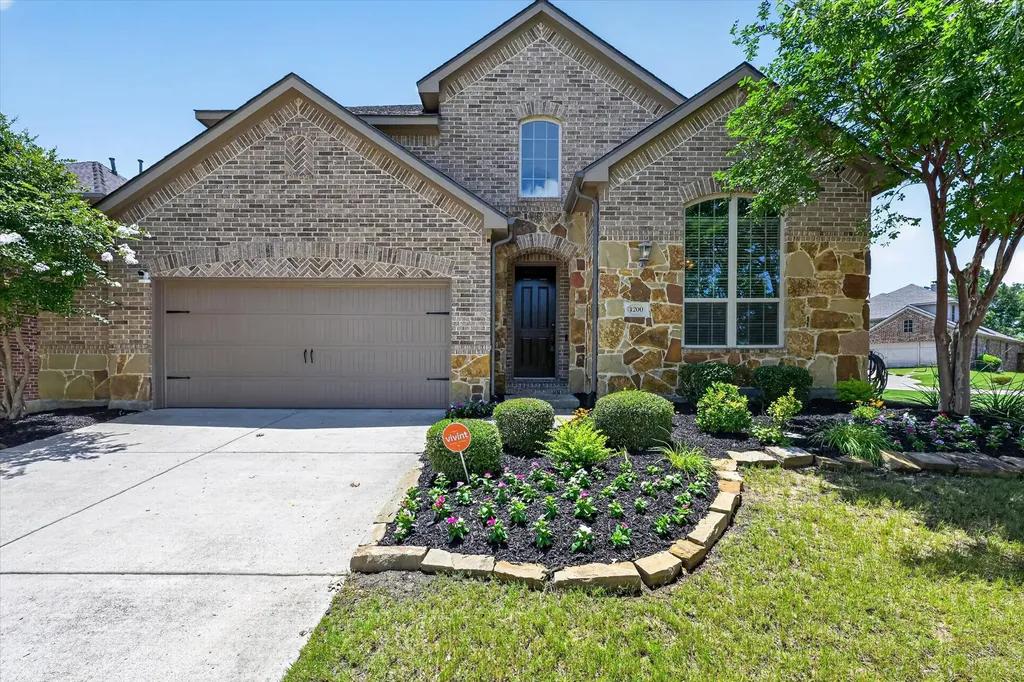 1200 Jasmine Street Lantana TX 76226