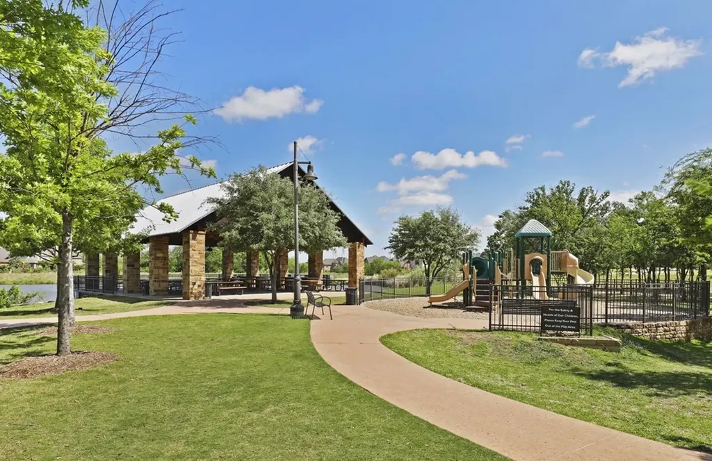 1200 Jasmine Street Lantana TX 76226
