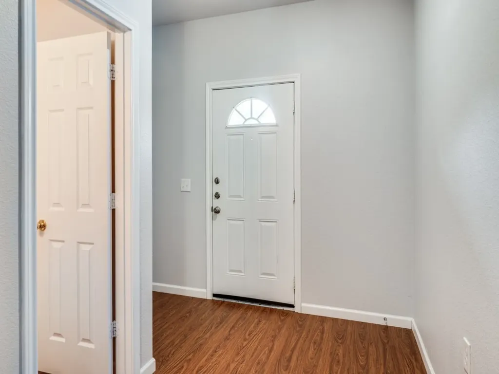 751 Pipeline Court Hurst TX 76053
