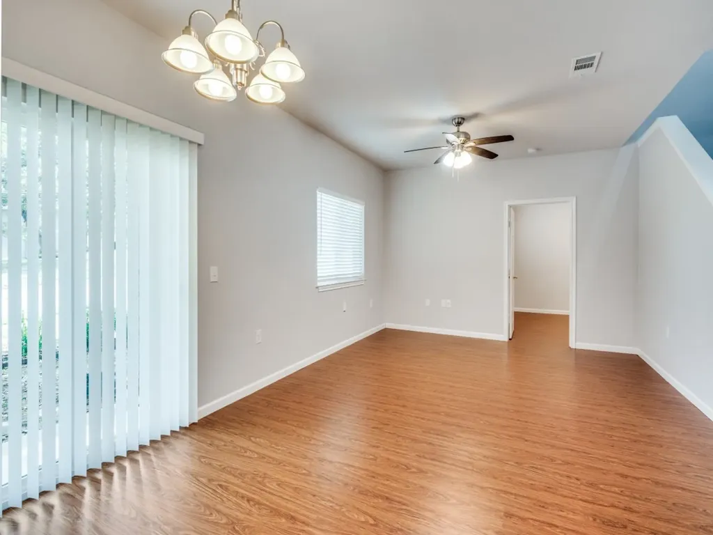 751 Pipeline Court Hurst TX 76053