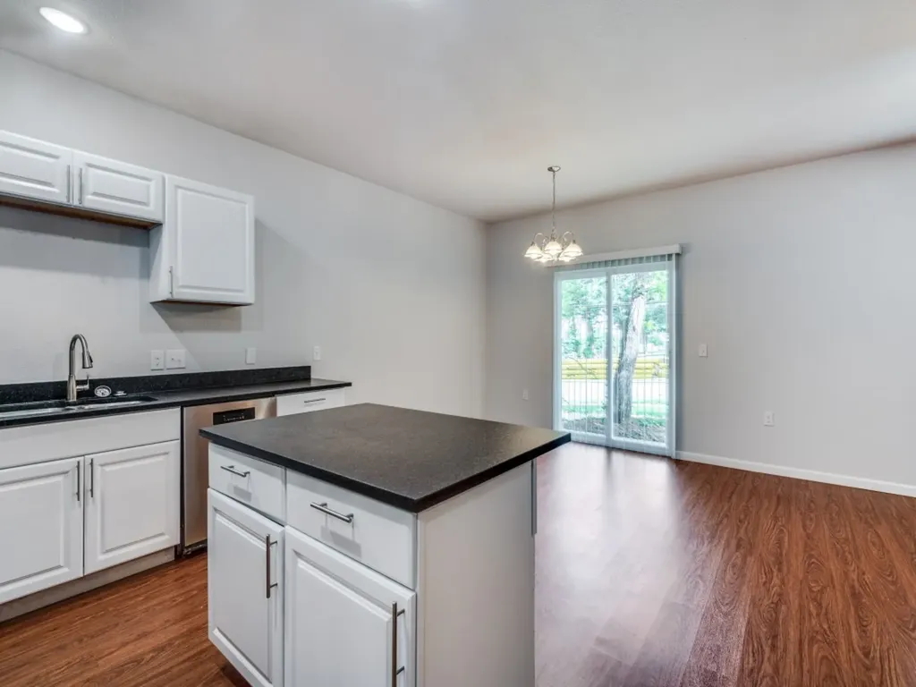 751 Pipeline Court Hurst TX 76053