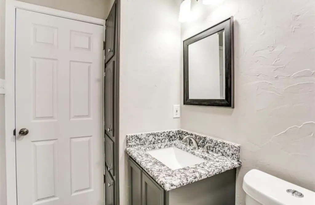 6640 Mona Lisa Avenue Watauga TX 76148