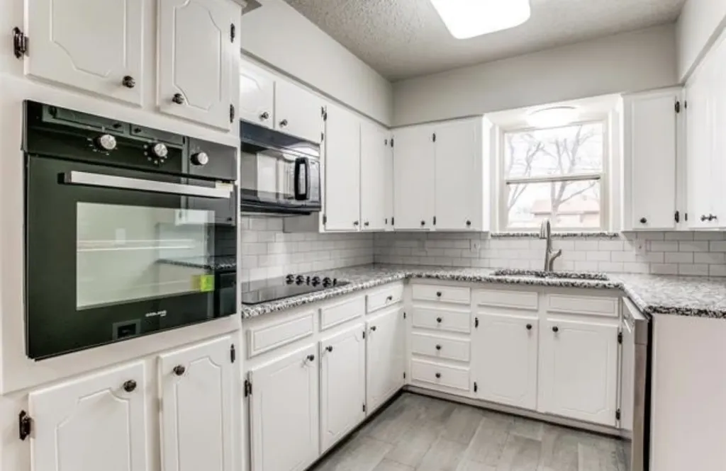 6640 Mona Lisa Avenue Watauga TX 76148