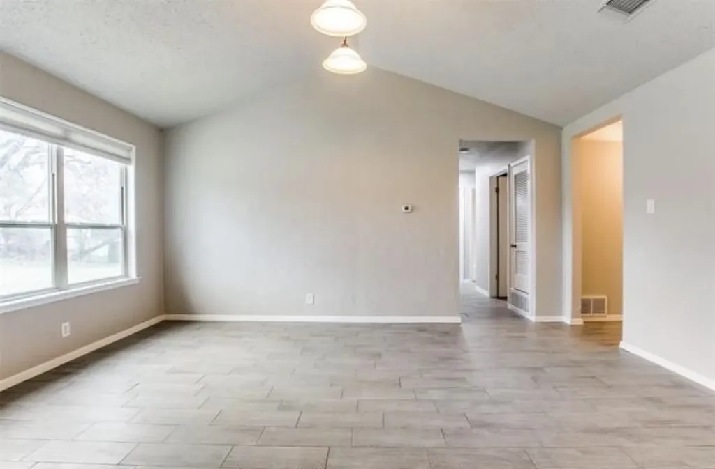 6640 Mona Lisa Avenue Watauga TX 76148