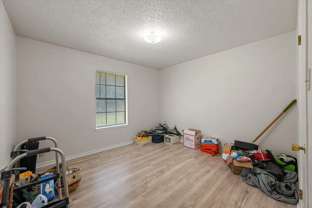 1706 SE County Road 2230 Corsicana TX 75109