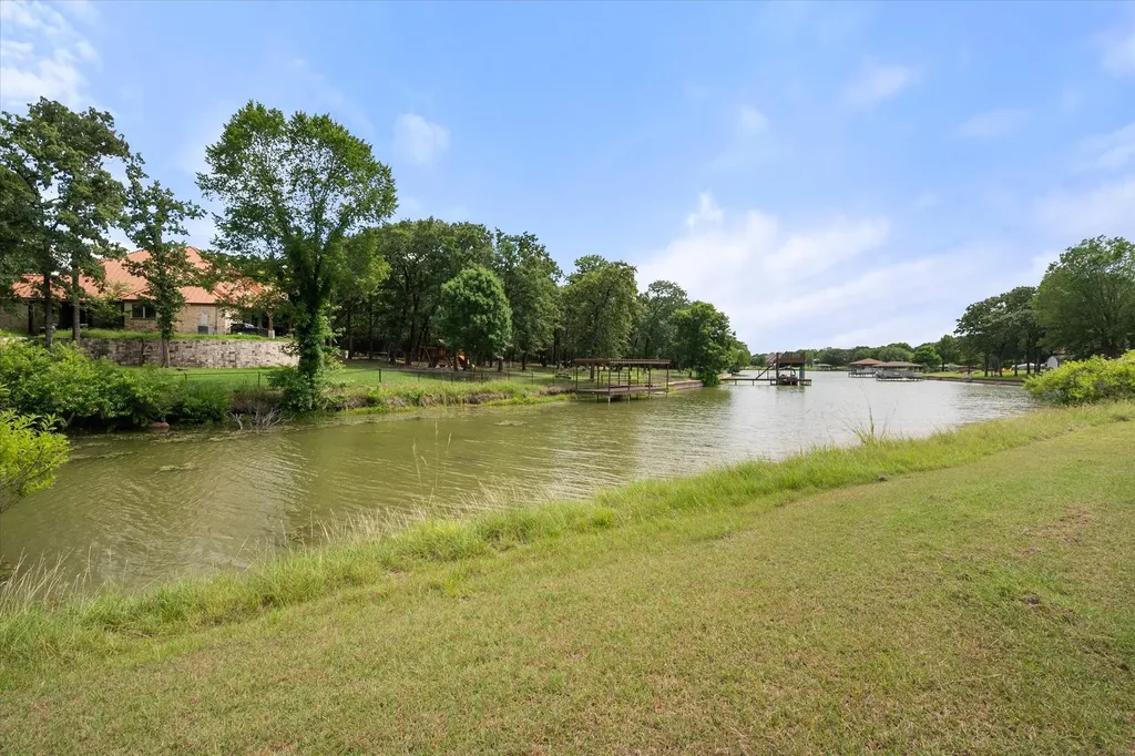 1706 SE County Road 2230 Corsicana TX 75109