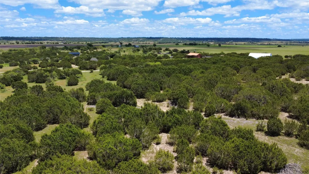 1320 Private Road 16021 Jonesboro TX 76538