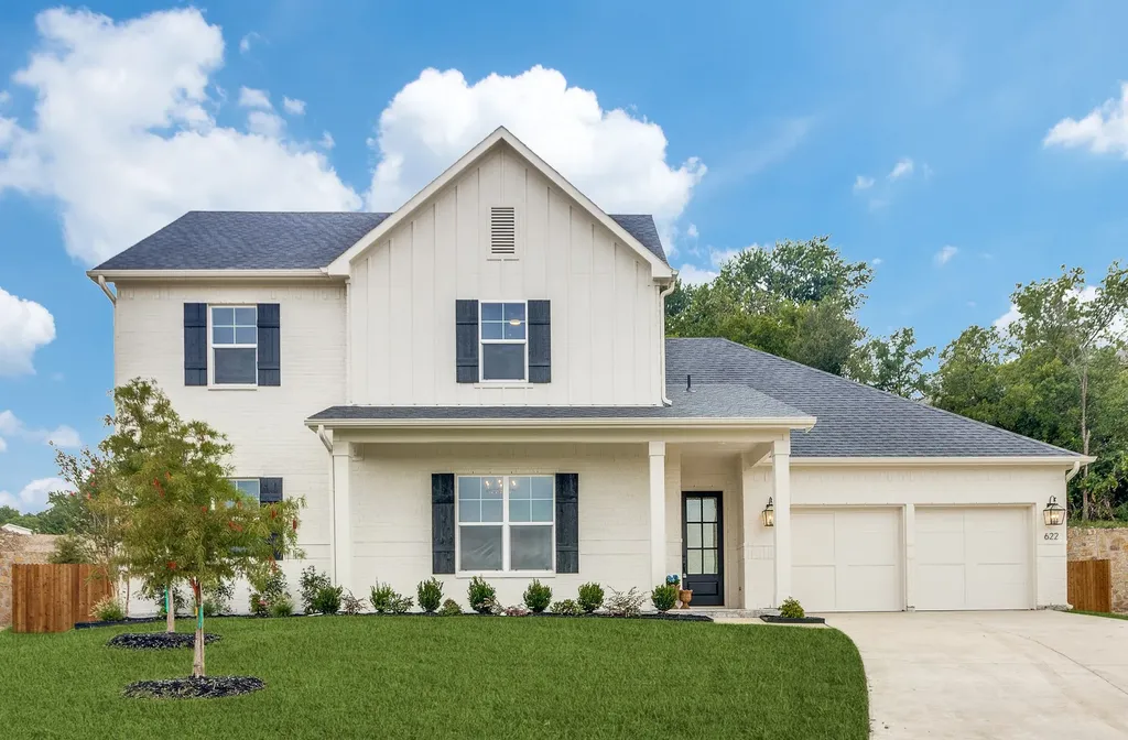 622 Sterling Court Benbrook TX 76126