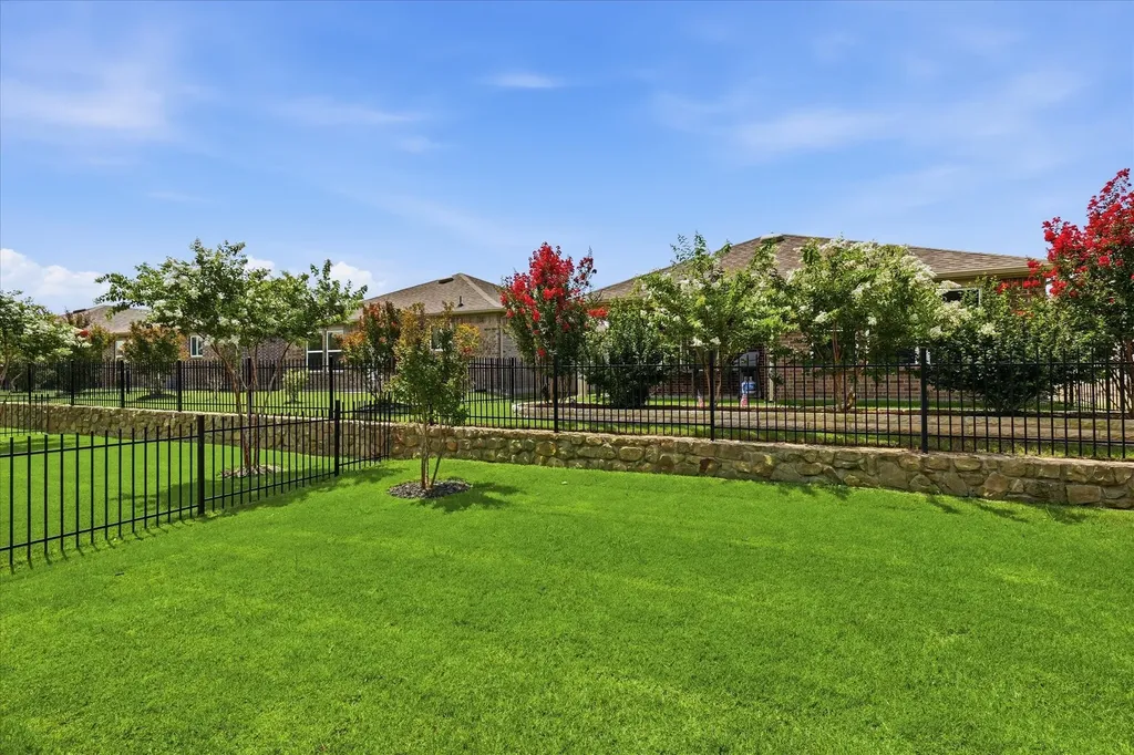 1256 Eagle Lane Little Elm TX 76227