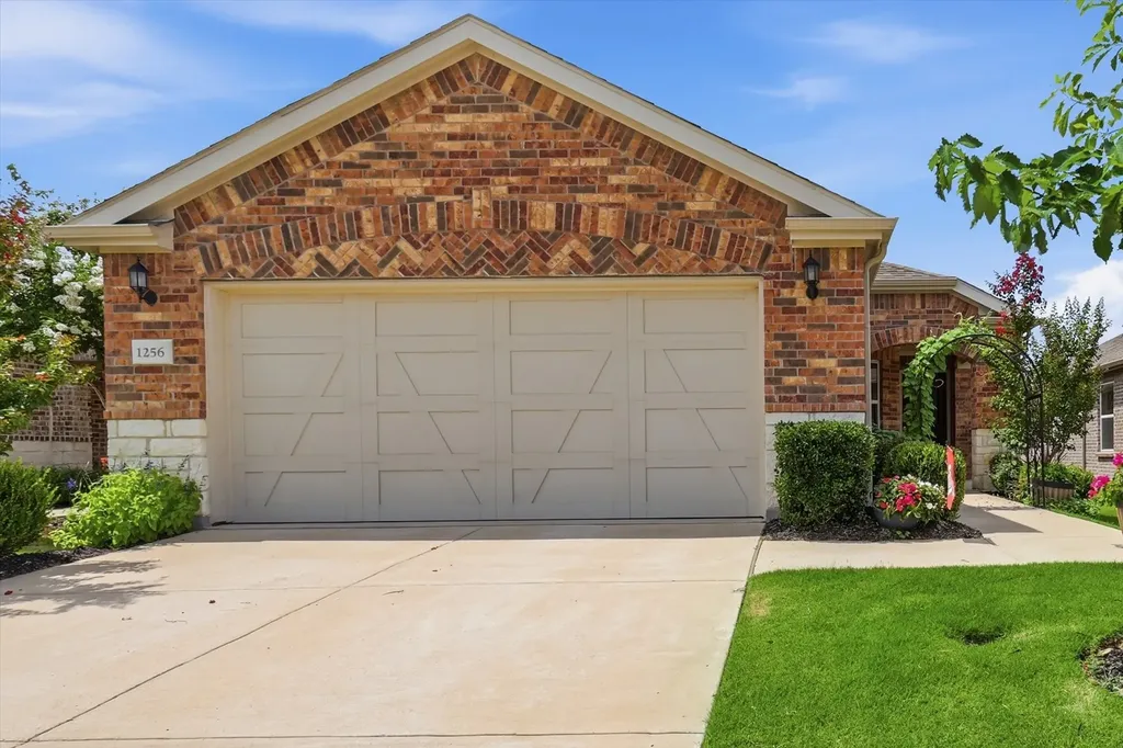1256 Eagle Lane Little Elm TX 76227