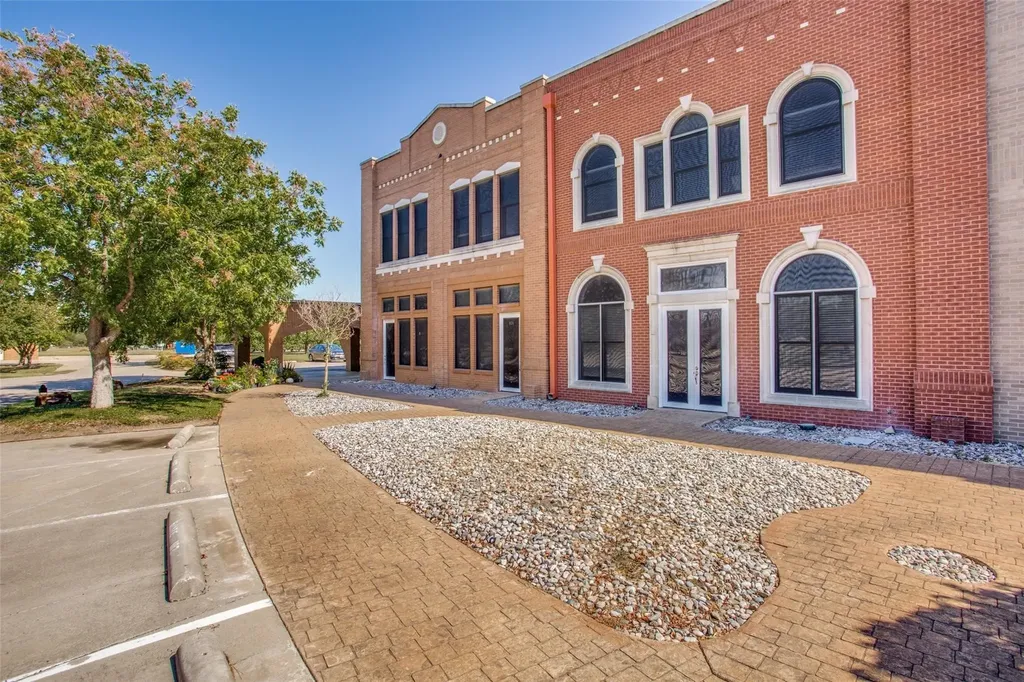 11351 Hilltop Road Argyle TX 76226