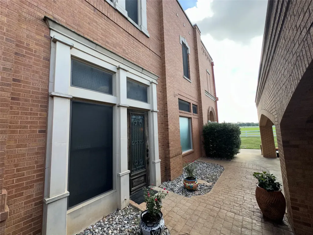 11351 Hilltop Road Argyle TX 76226