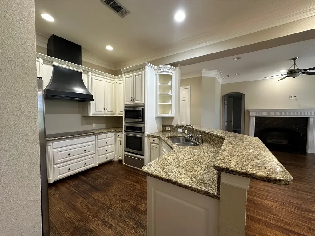 11351 Hilltop Road Argyle TX 76226