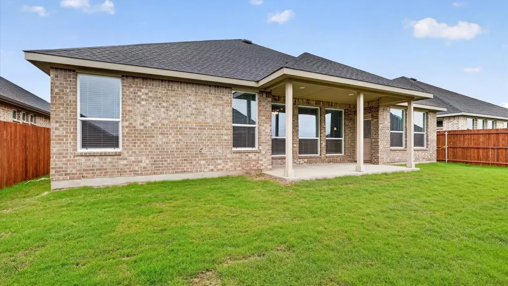4924 Simmental Drive Arlington TX 76001