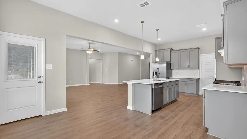 4924 Simmental Drive Arlington TX 76001