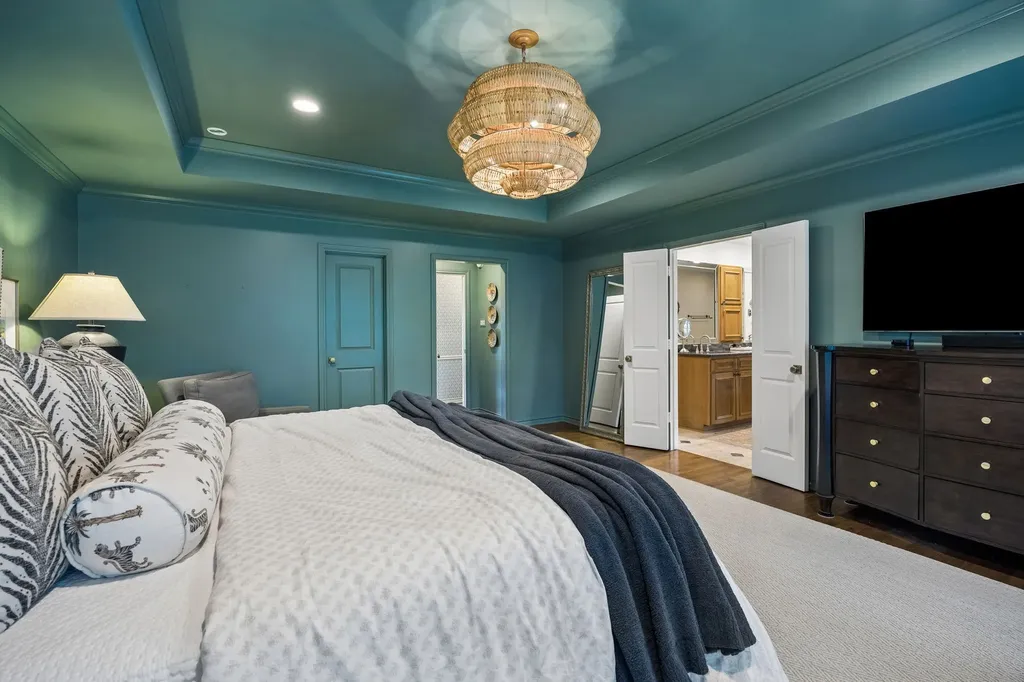 6929 Elmridge Drive Dallas TX 75240